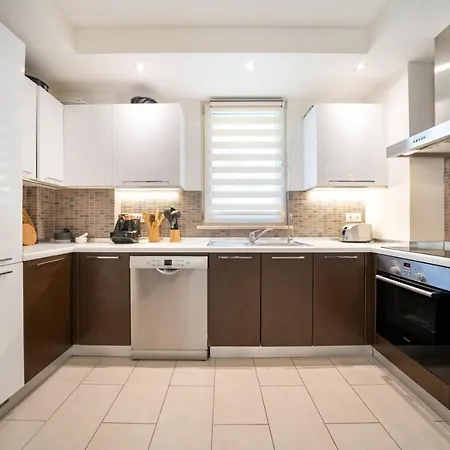2 Bedroom In Gocek - Ore Daire